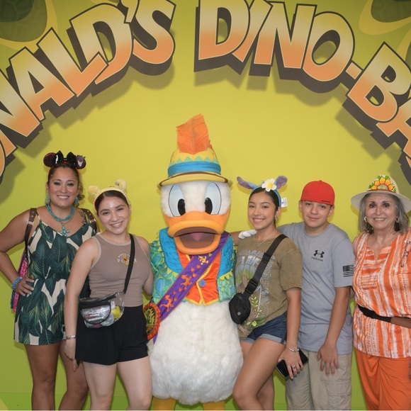 Meet your Posher, Annette - Picture 9 of 17